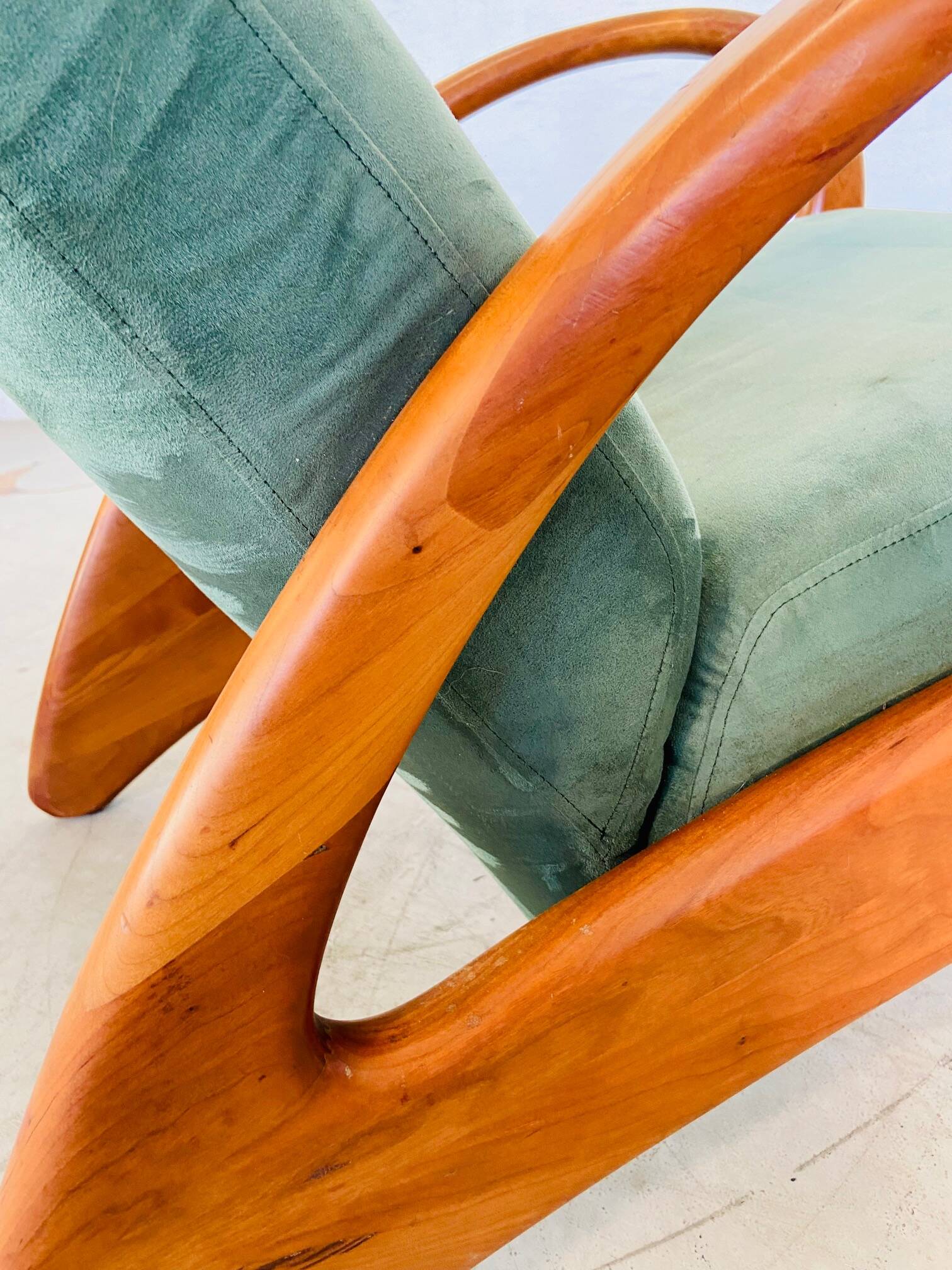 Fauteuil et tabouret vintage danois Holserbro Møbelfabrik en daim vert