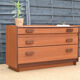 Commode par White & Newton * 127cm