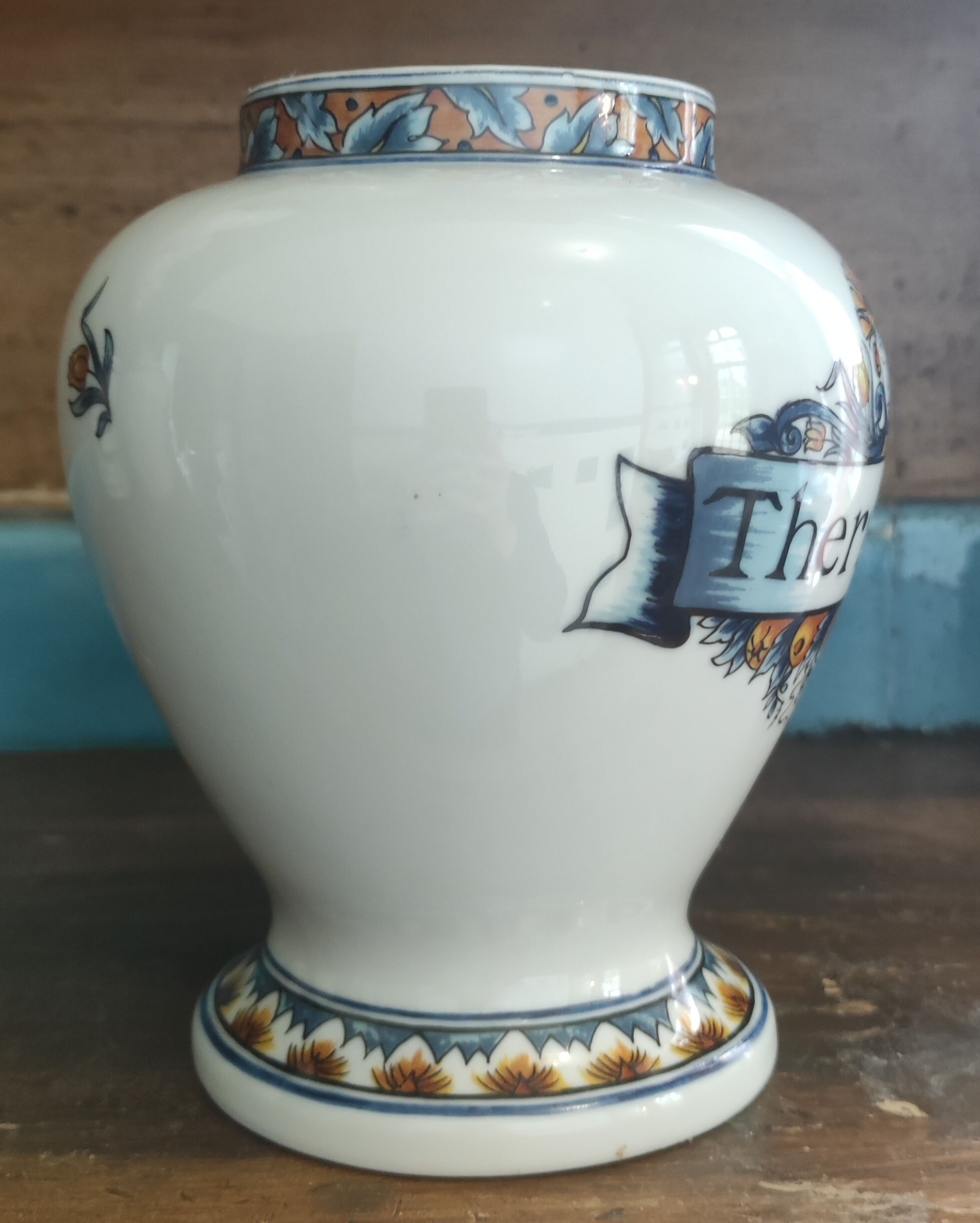 Pot d'apothicaire ancien