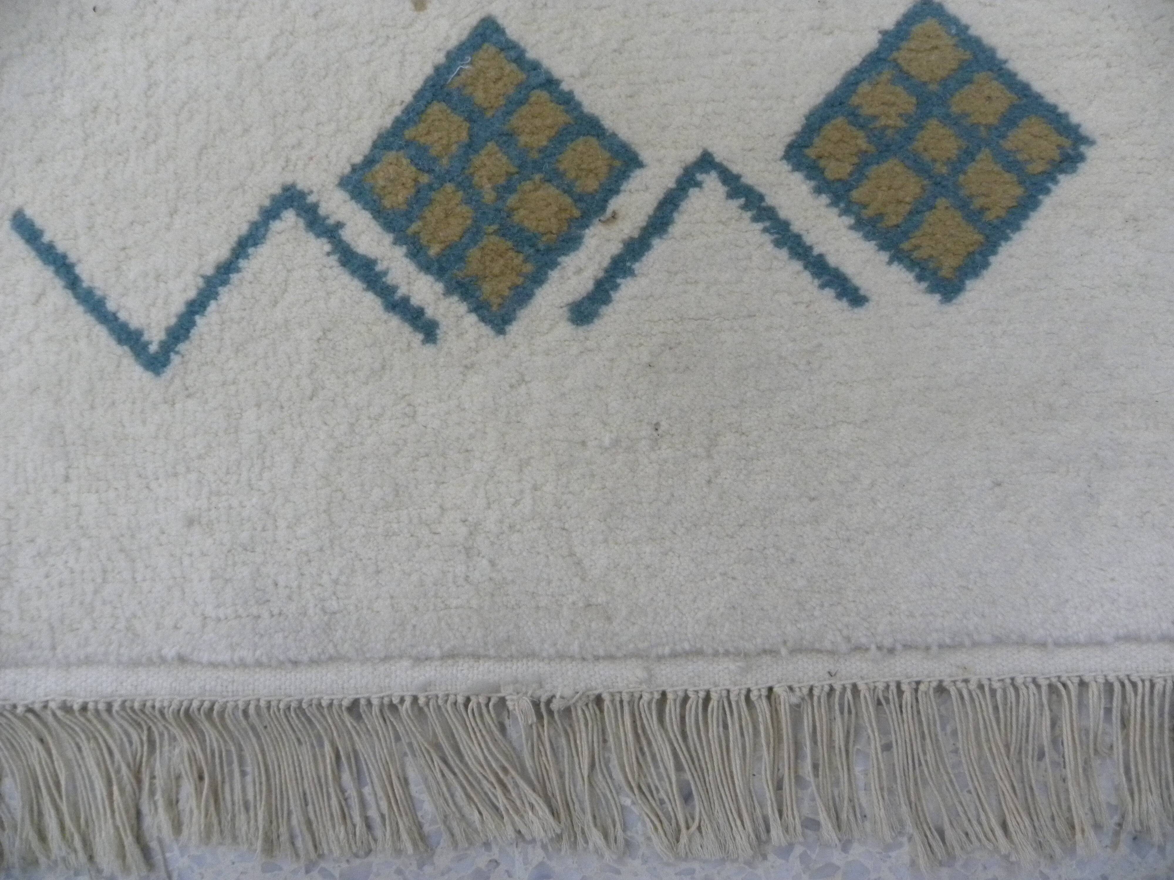Traditional Tunisian Berber hallway rug - Wool runner