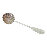 Christofle - Cuillère saupoudreuse à sucre modèle Cluny en métal argenté