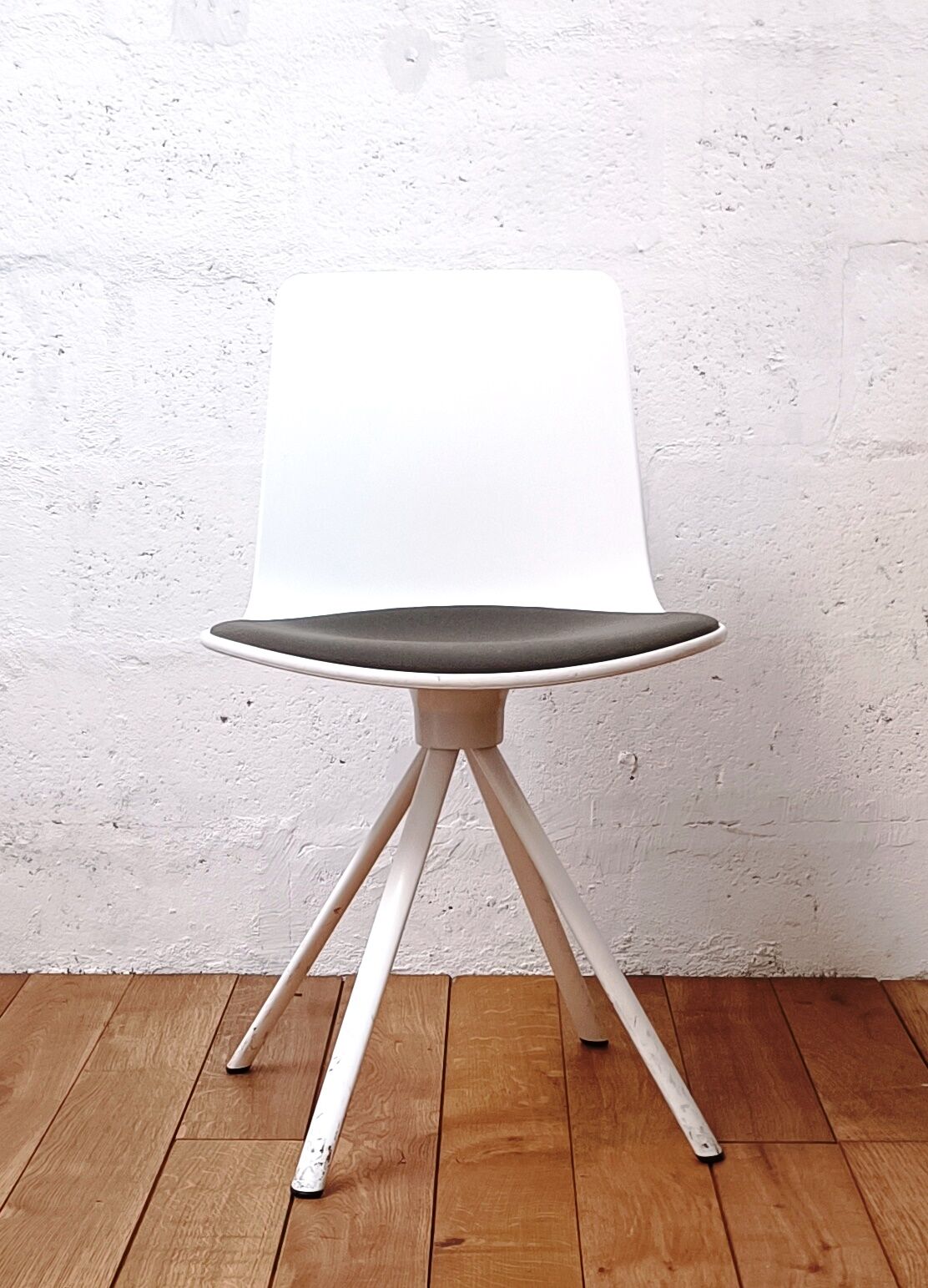 Chair Lottus Spin, Enea