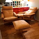 Pairs of armchairs and ottoman by Soda Galvano for Lied Mobler, Norway 1970