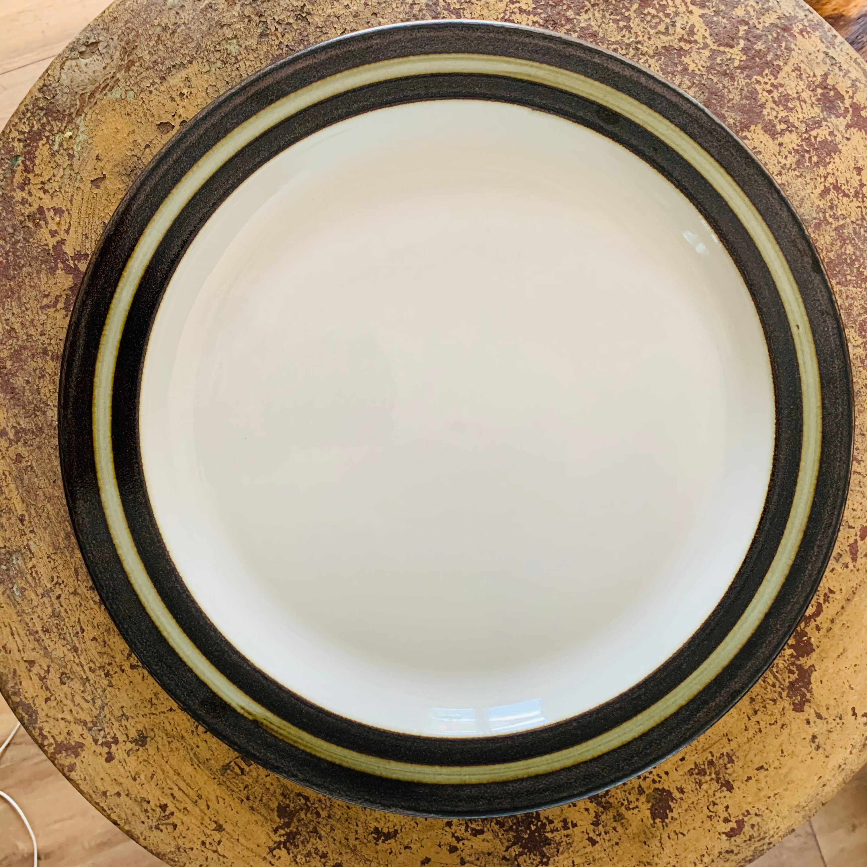 Ceramic dessert service by Anya Jaatinen Winqvist for Arabia