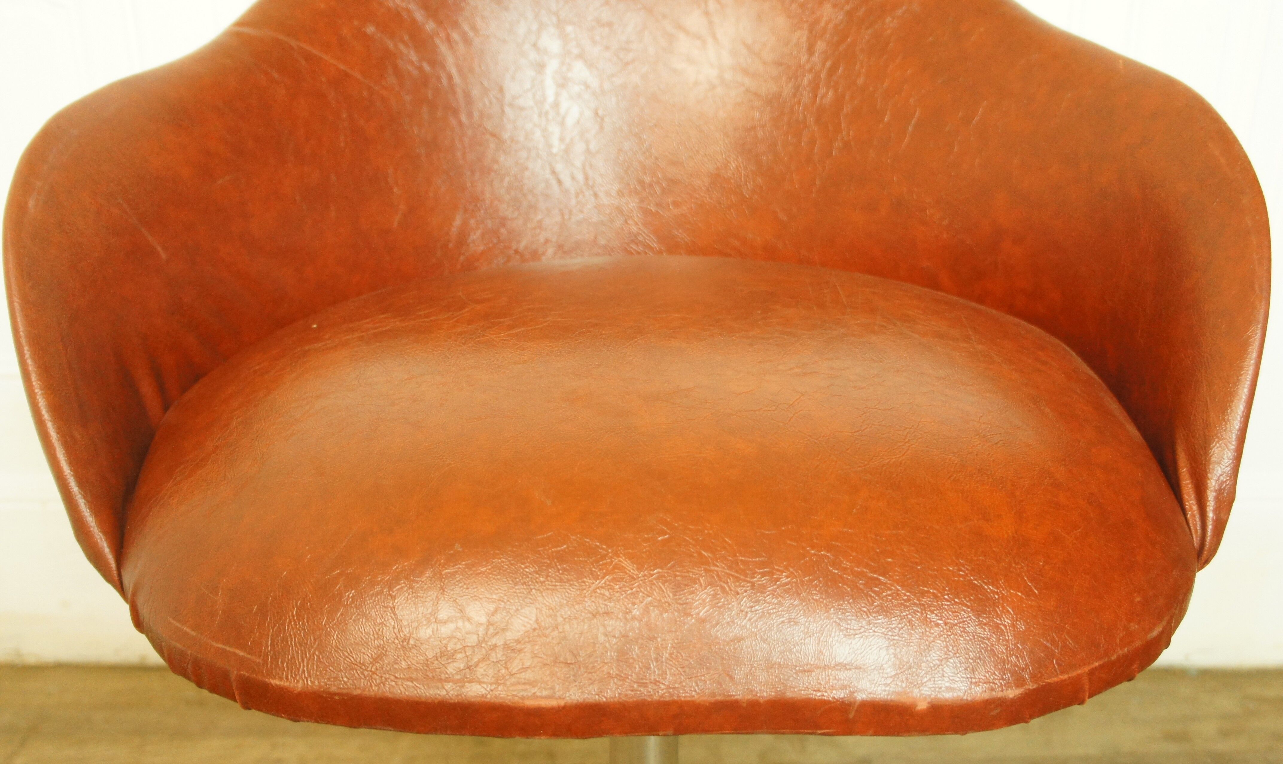 60s swivel "shell" chair