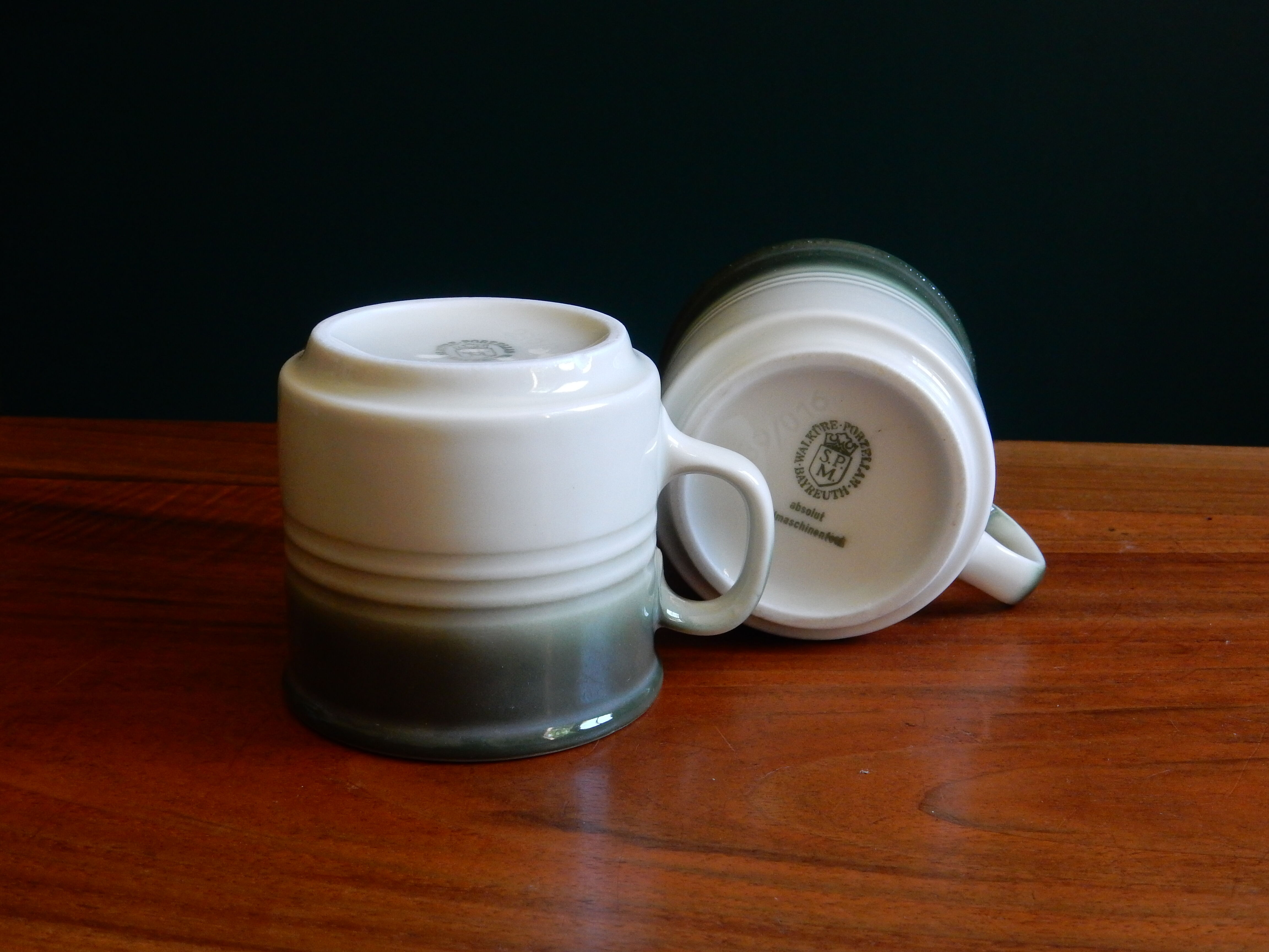 2 coffee cups SPM Walküre Porzellan Bayreuth