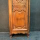 Armoire étroite ancienne du XIX eme siècle