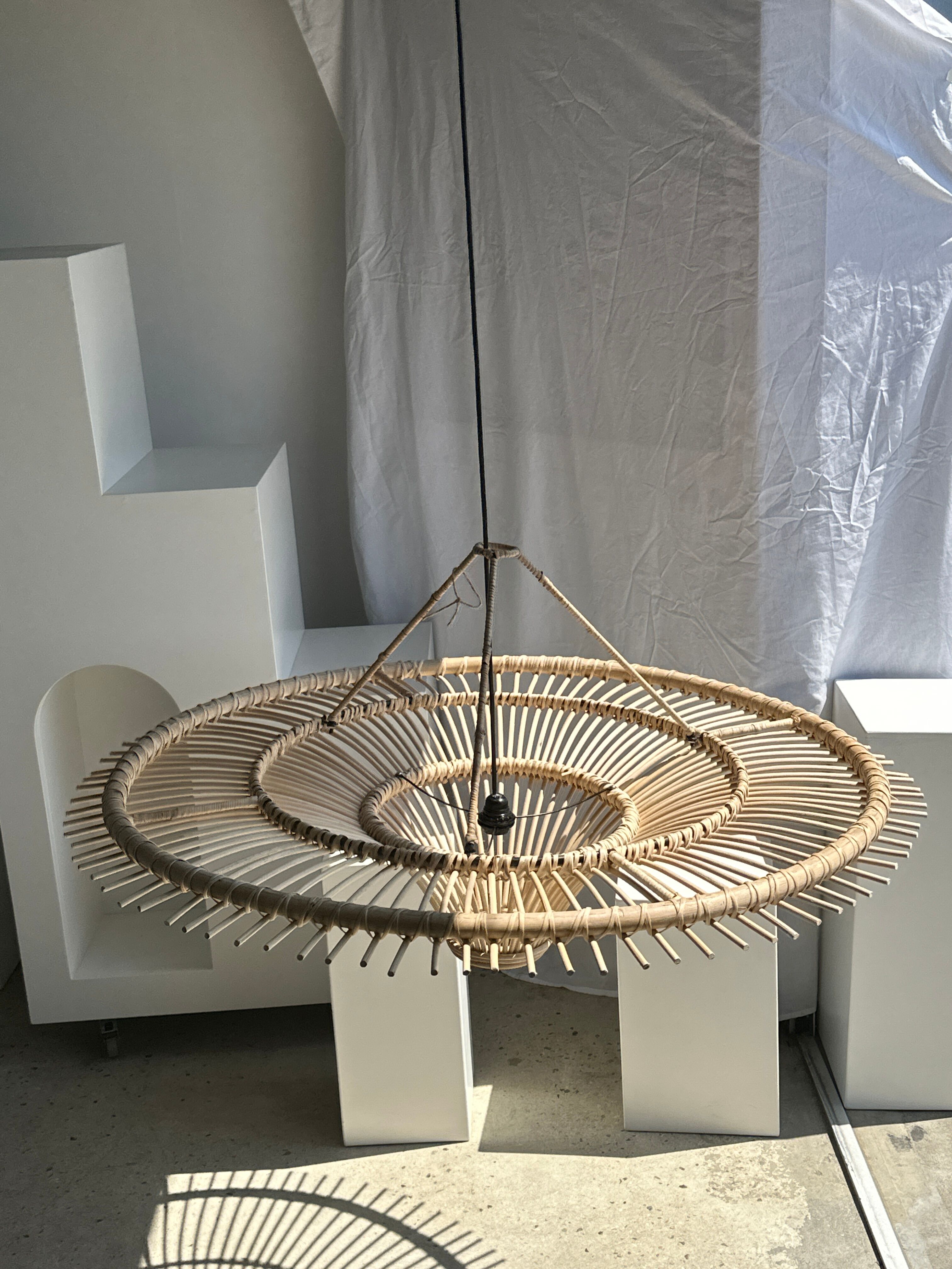 Suspension rattan saucer iron frame D:120 H:60