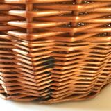 Round wicker basket