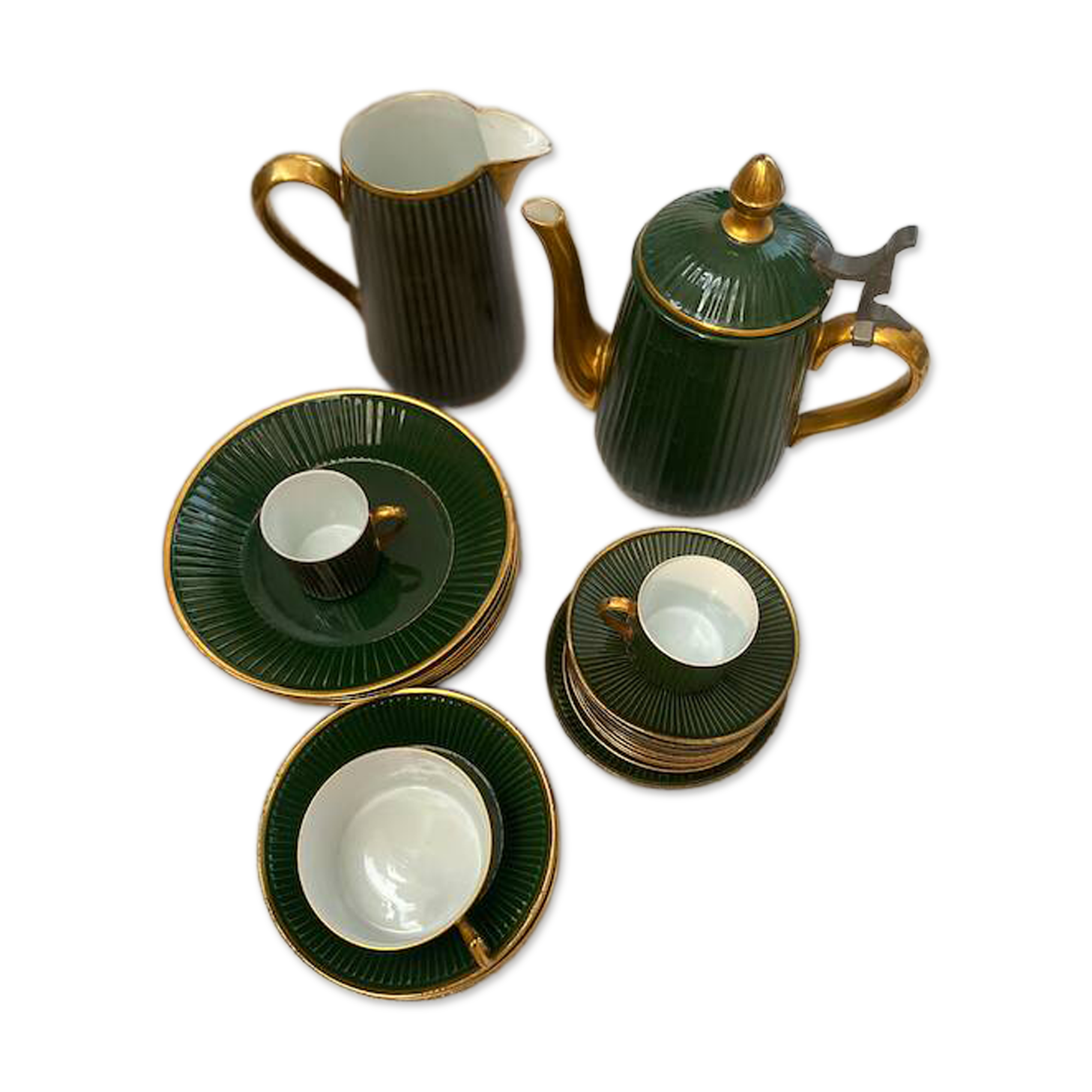 Vintage coffee and dessert service in green porcelain with gilding – 25 pieces