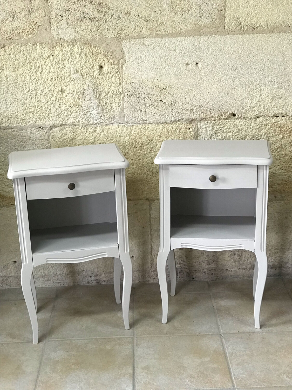 Lot tables de chevet beige
