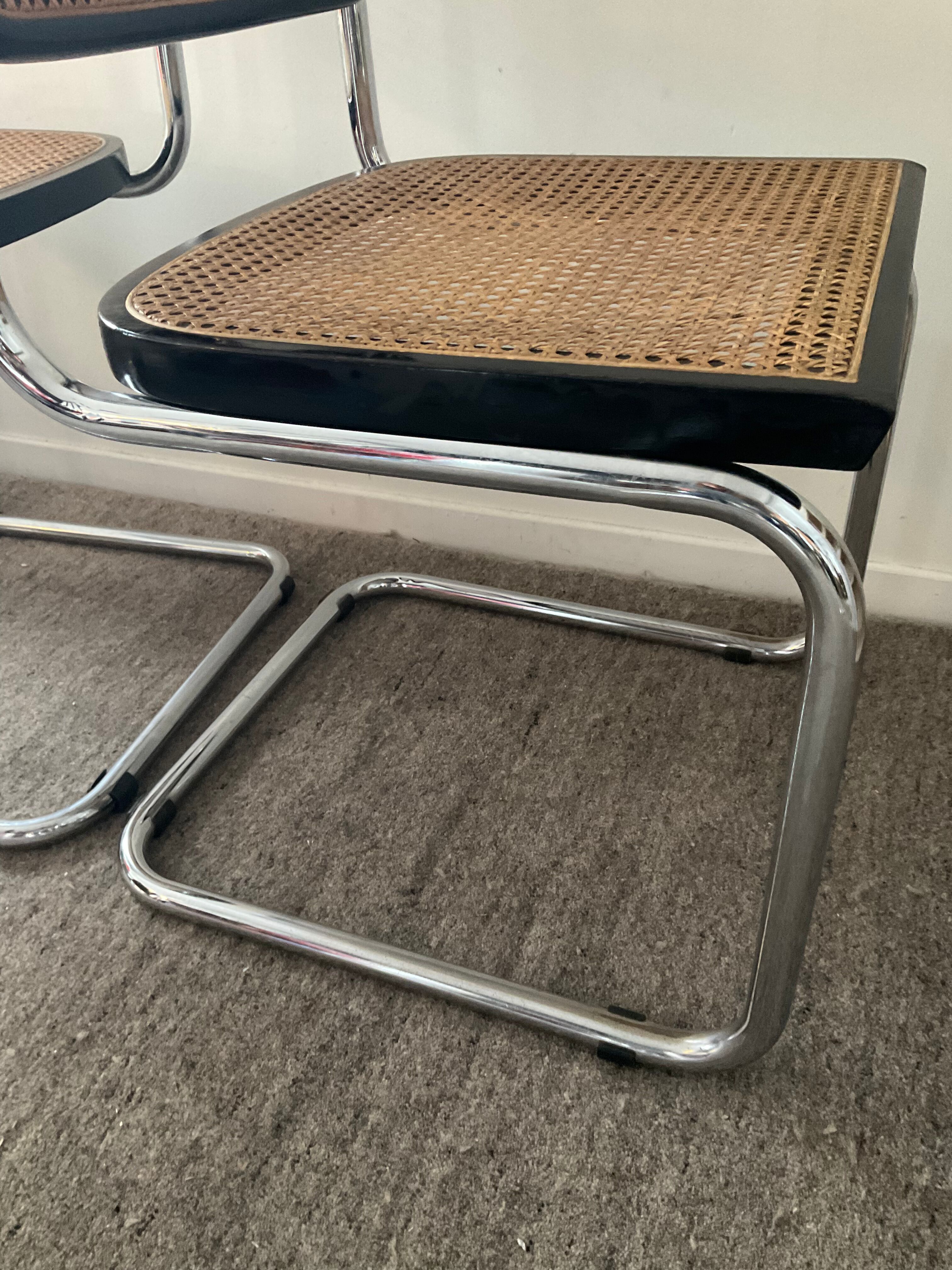 Pair of chairs Marcel Breuer Cesca B32