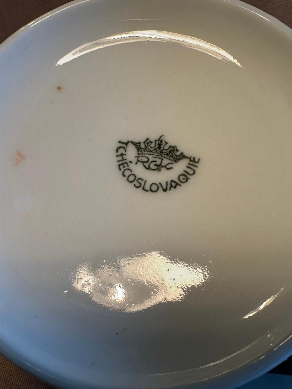 6 Art Deco RGK cups and saucers