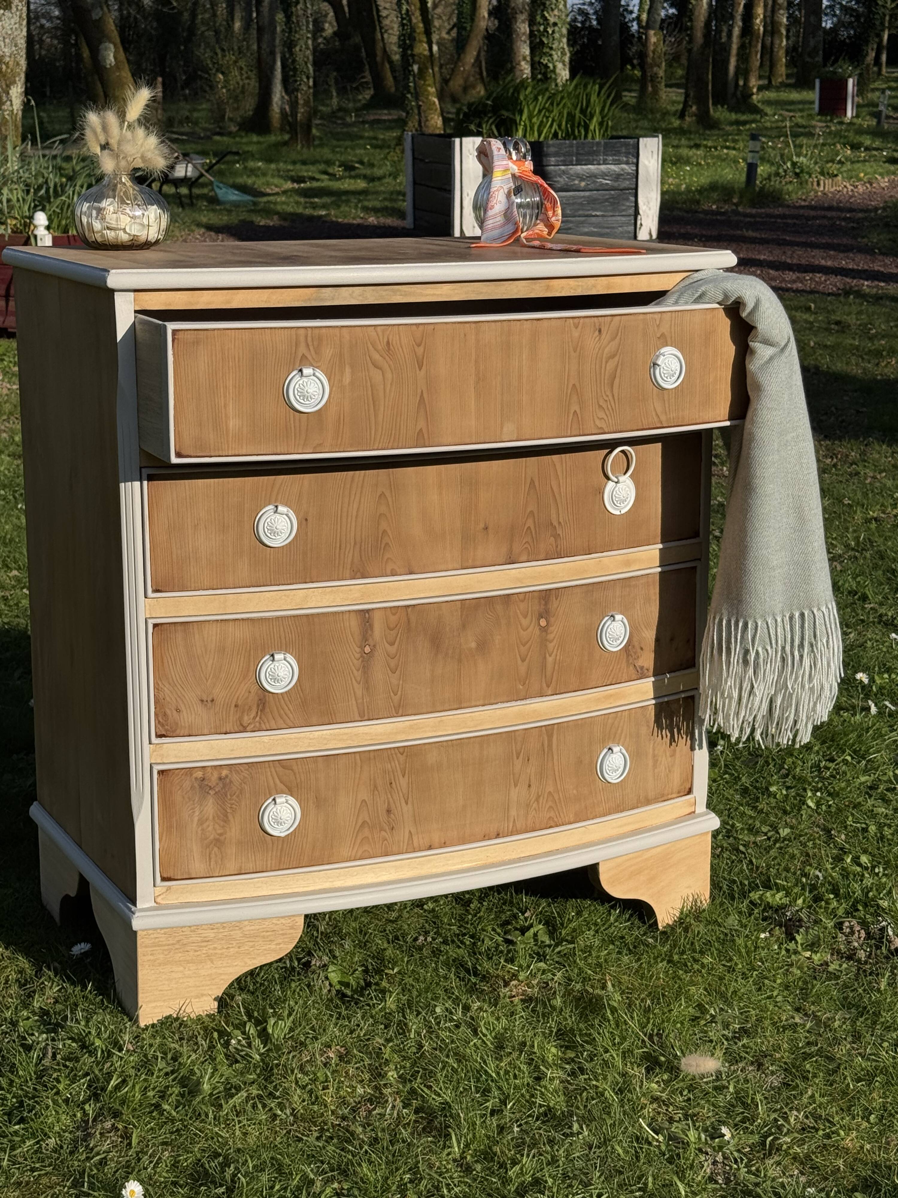 Commode