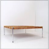 Table basse en métal chromé et corde