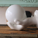 Antique wall light in ceramic – hand & globe