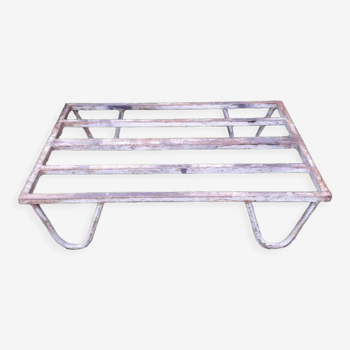 Industrial metal coffee table base