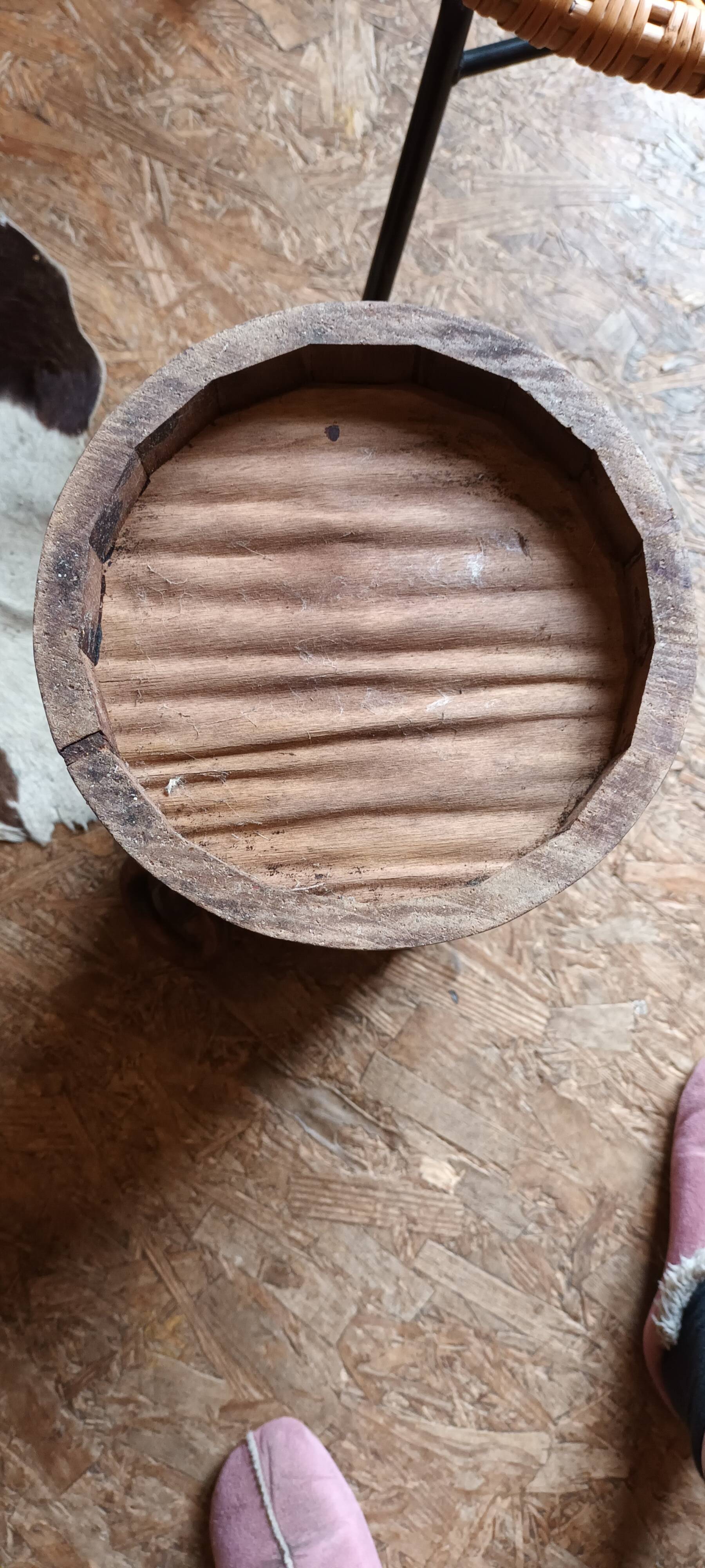 Brutalist umbrella stand