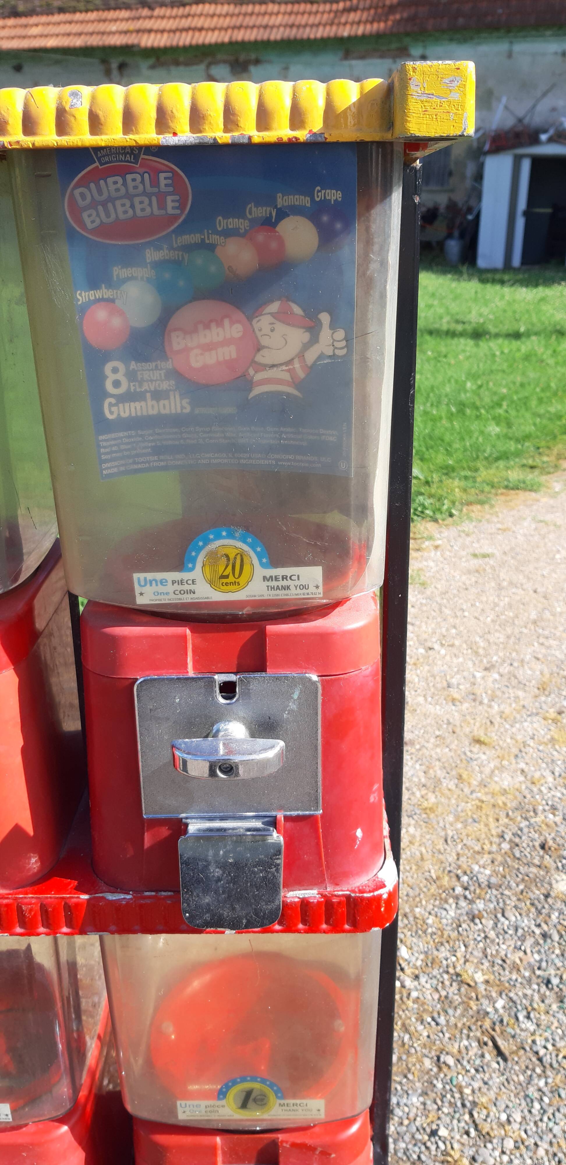 BRABO Candy Dispenser