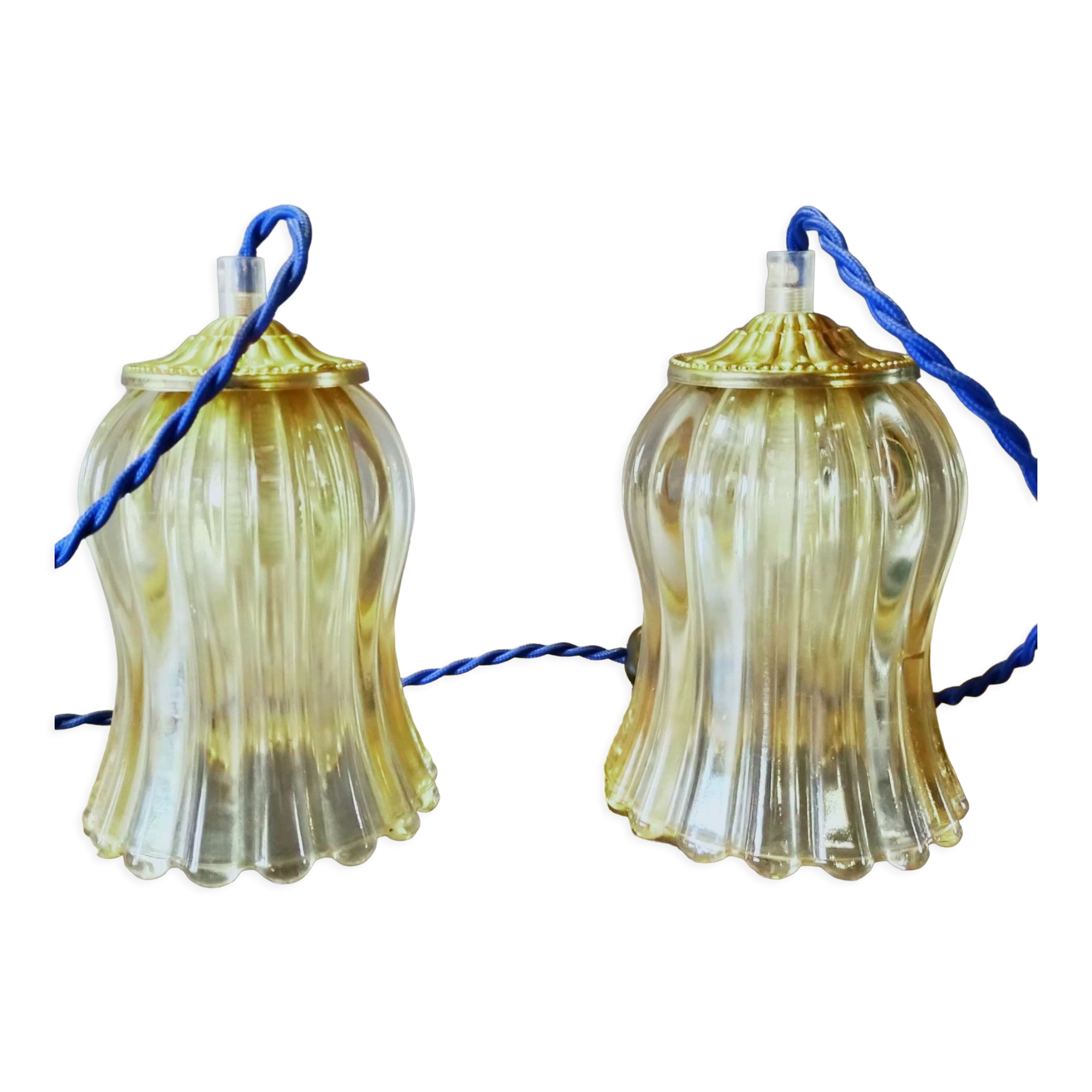 Duo tulip lamps golden fluted glass