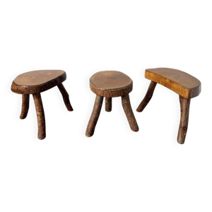 suite de trois tabourets