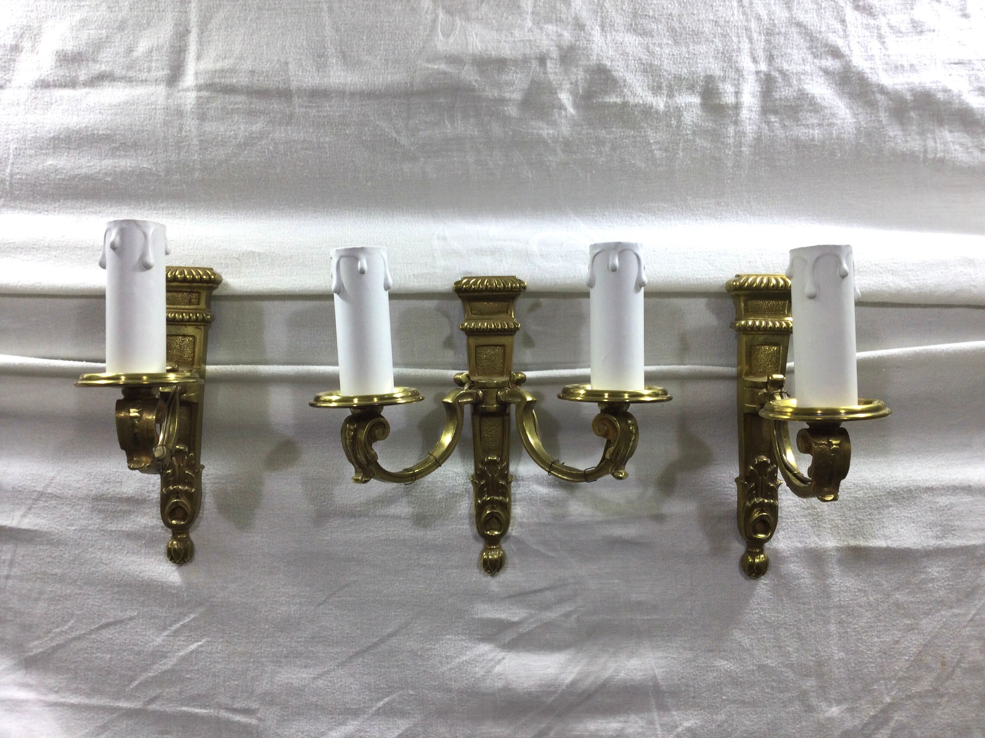 Set of 3 bronze wall lamps Louis XVI style