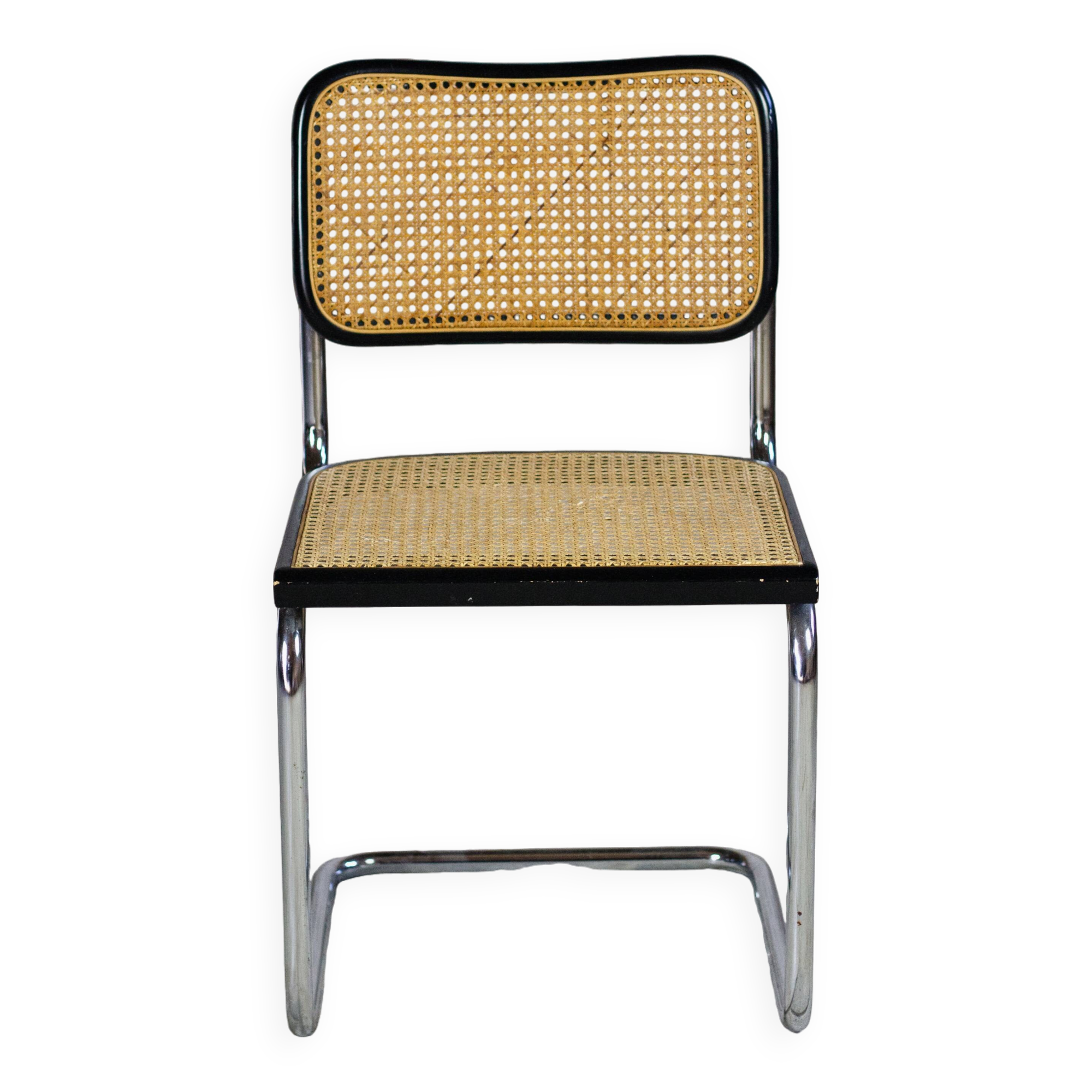 Black b32 chair by Marcel Breuer