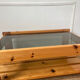Table basse pin et verre fumé vintage