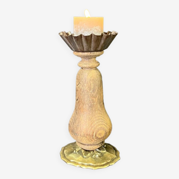 Old oak candle holder with bronze base