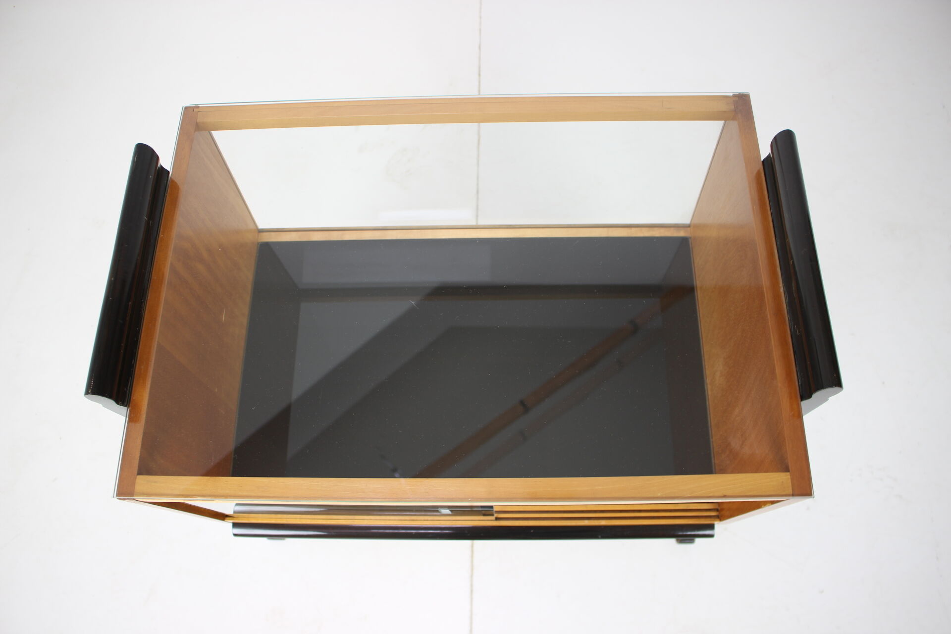 Art deco bar designed by Jindřich Halabala, 1930