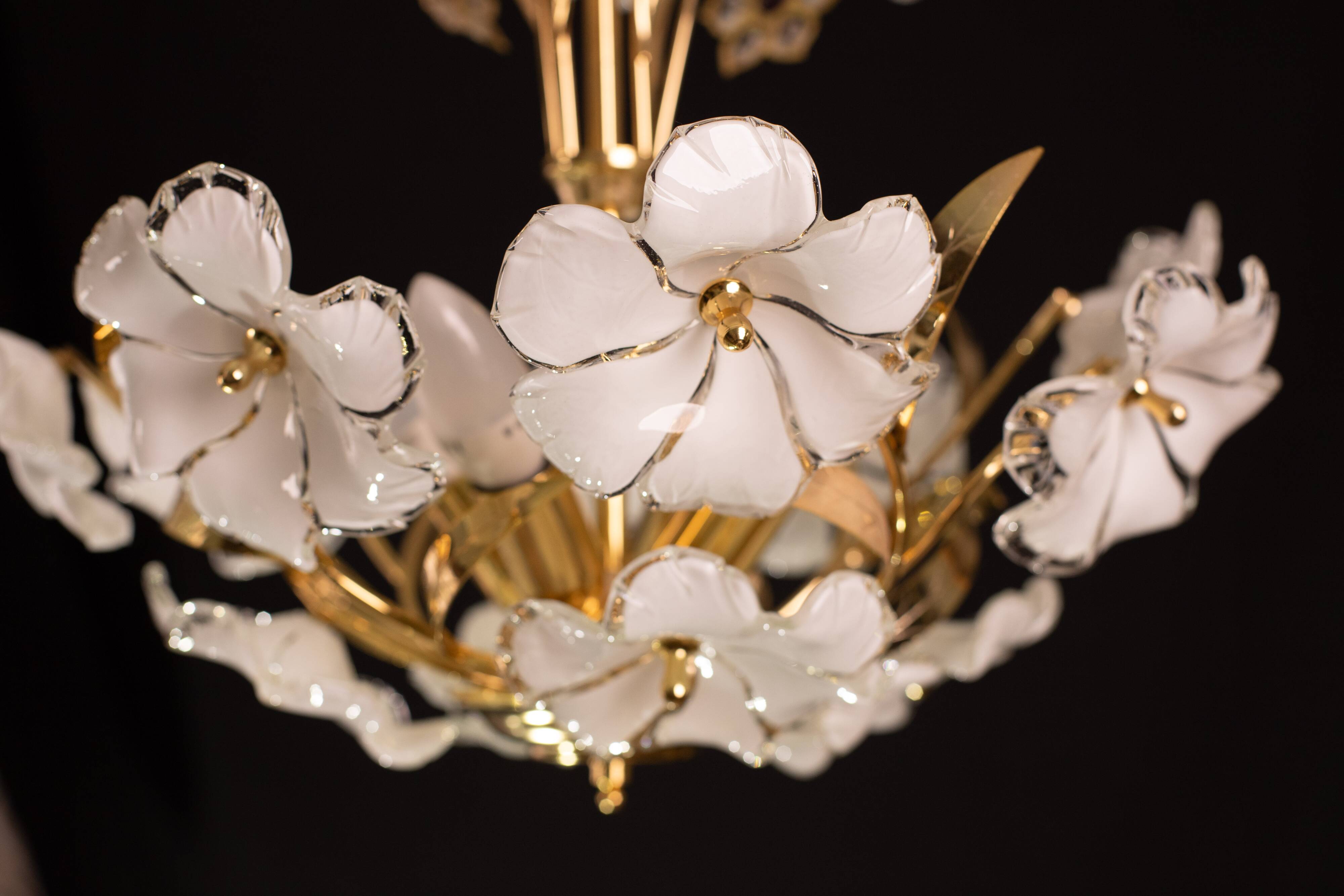 Charming Murano Candlestick White Flowers, 1970