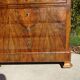 Commode en noyer et ronce de noyer style Louis Philippe