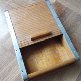 Curtain box