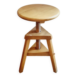 Adjustable piano stool