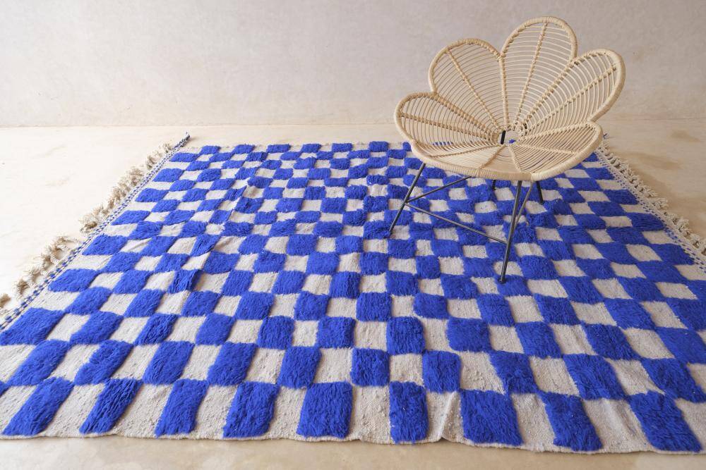 Moroccan blue checkered rug - 289 x 225 cm
