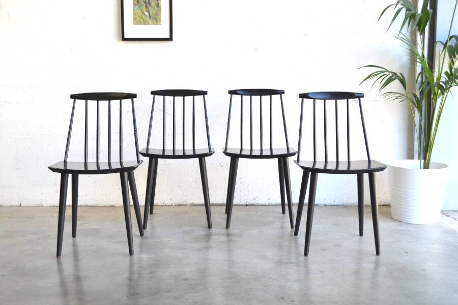 Set of four chairs by Folke Pâlsson, model J77
