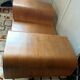 Table basse en bois cintré