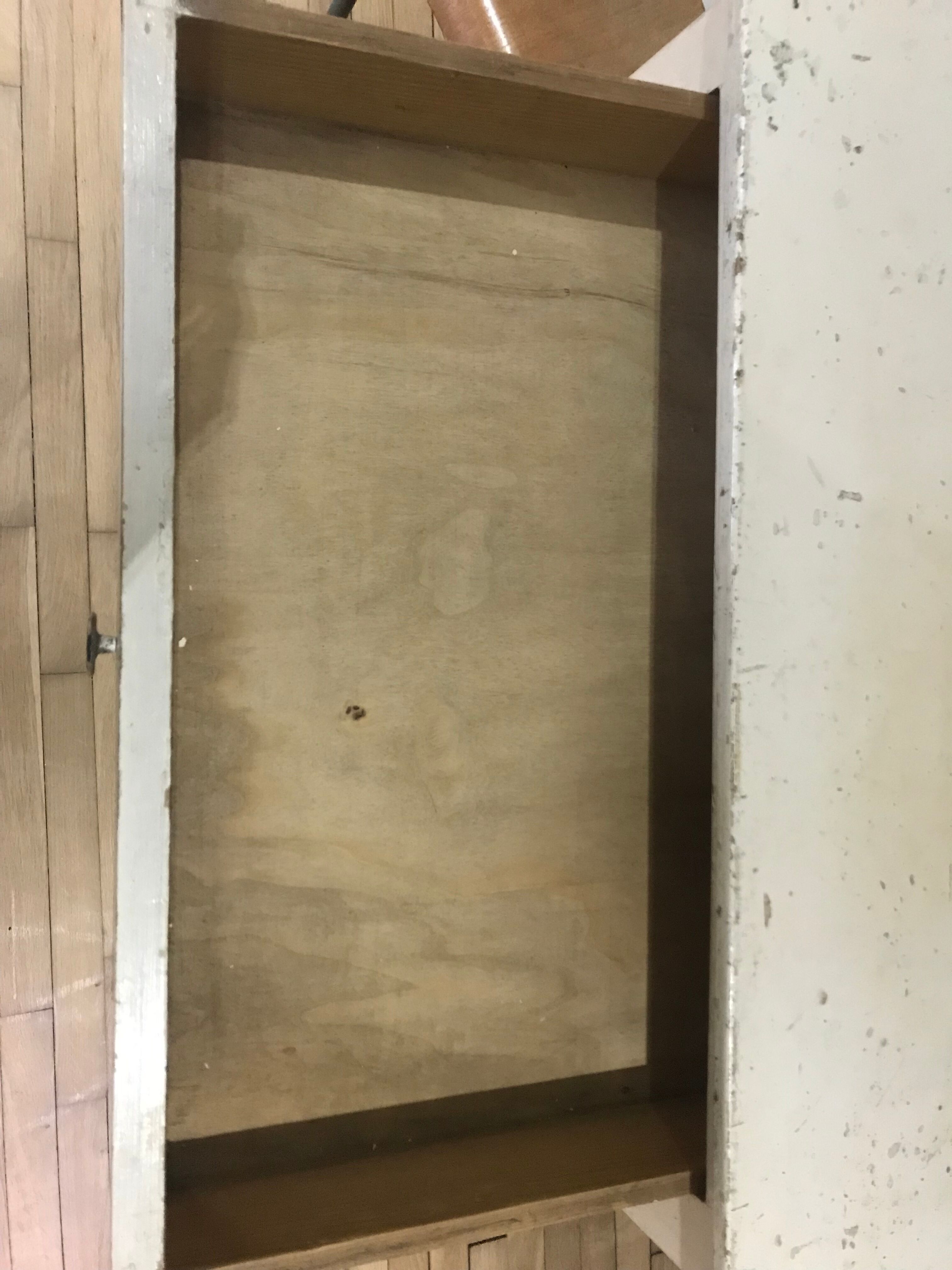 Former parisian buffet