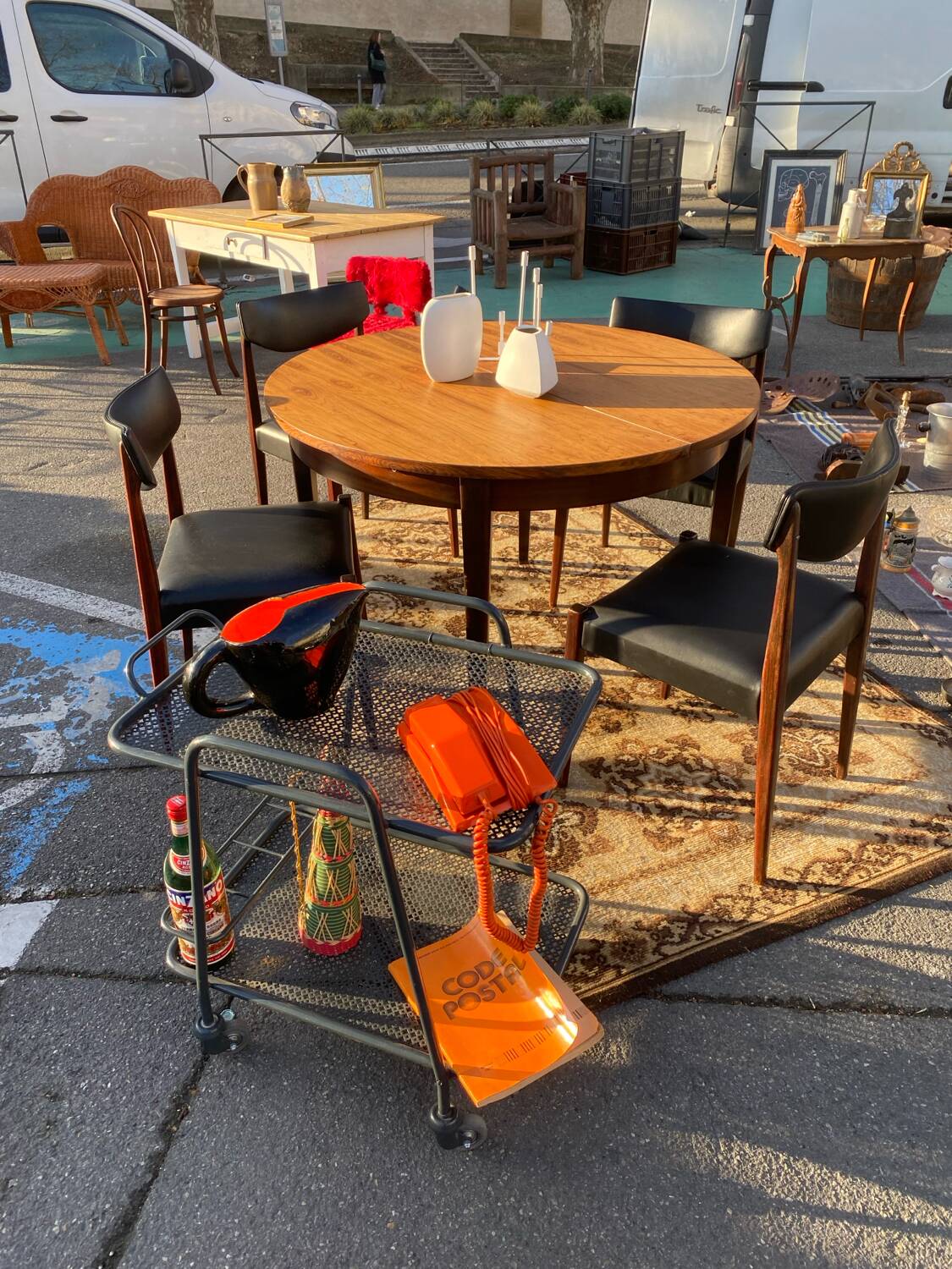 Scandinavian table and chairs from the 60s/70s