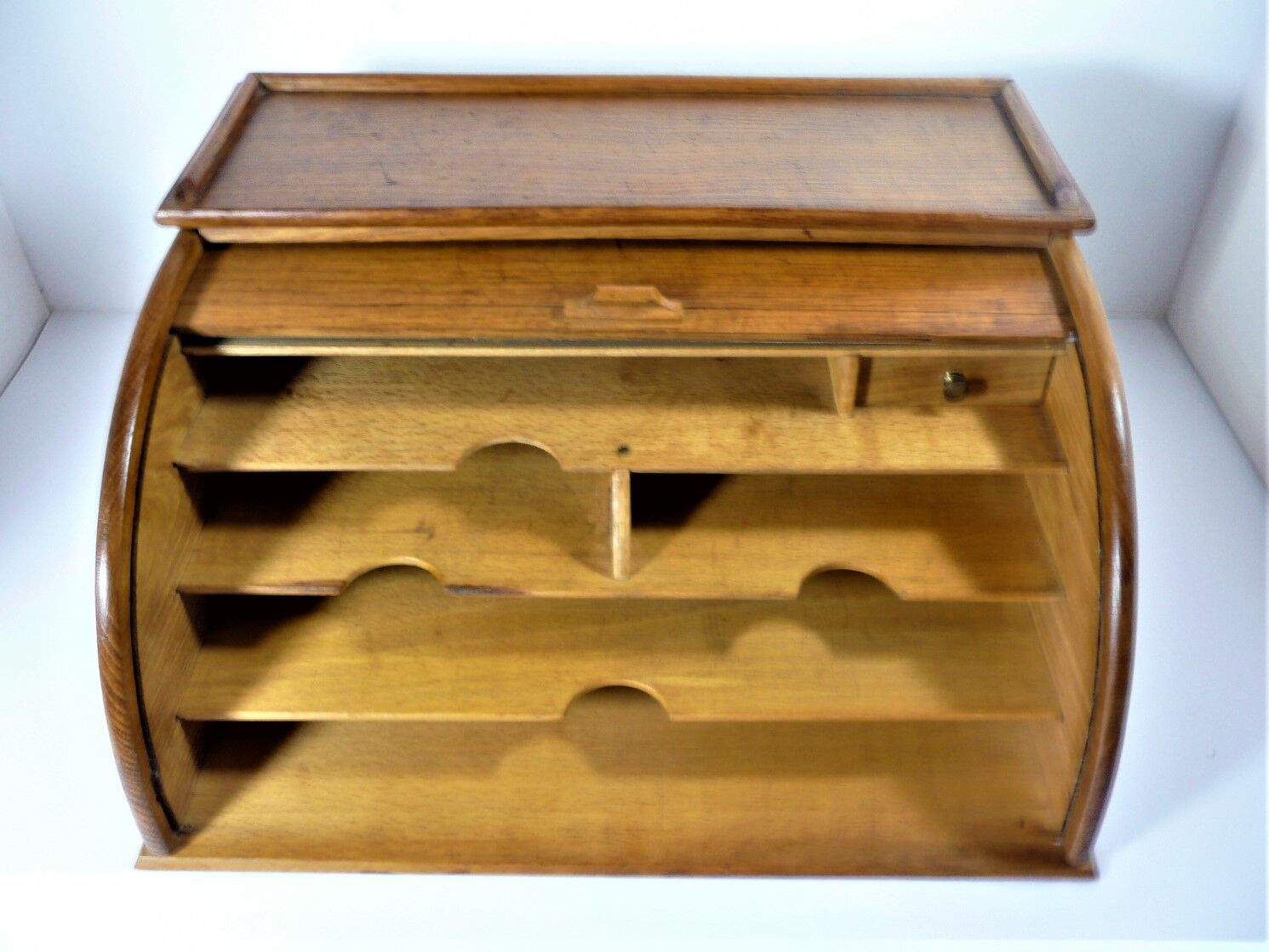 Wooden curtain desk binder