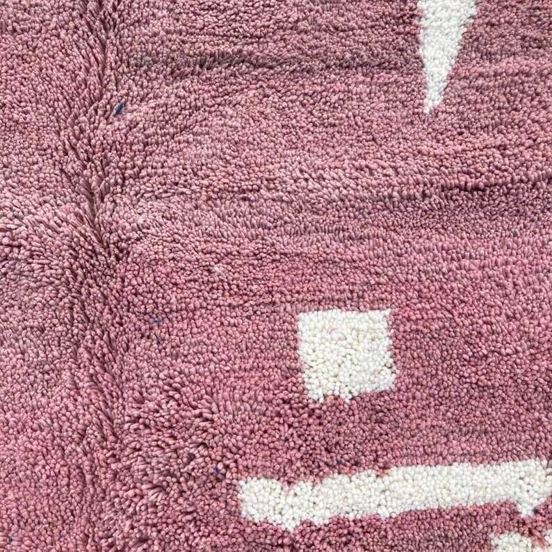 Traditional handwoven beni ourain rug size 140 x 260 cm