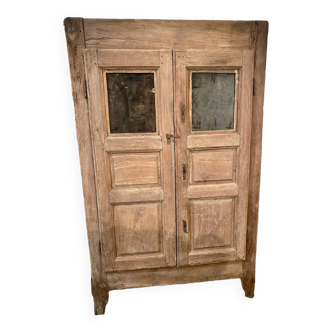Display cabinet