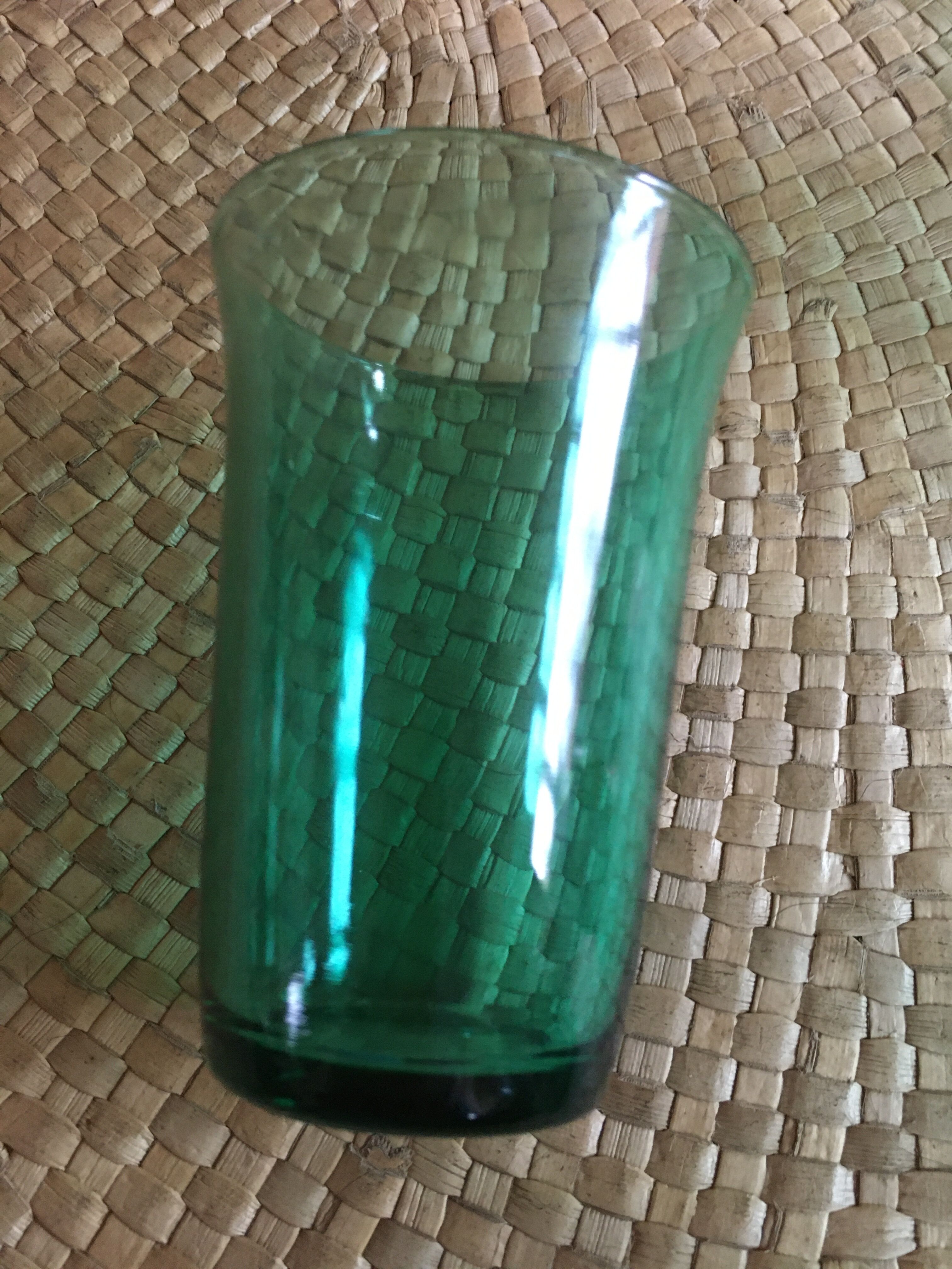 Series of 7 green glasses