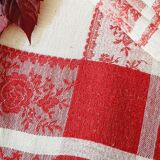 Damask linen tablecloth and napkins