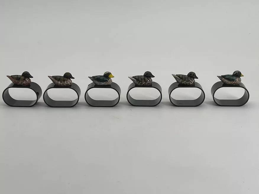 Set of 6 vintage napkin rings