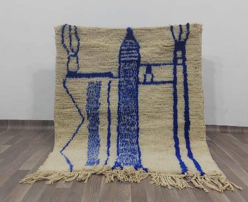 Authentic traditional Azilal Moroccan rug from the Atlas, size 150/250 cm.