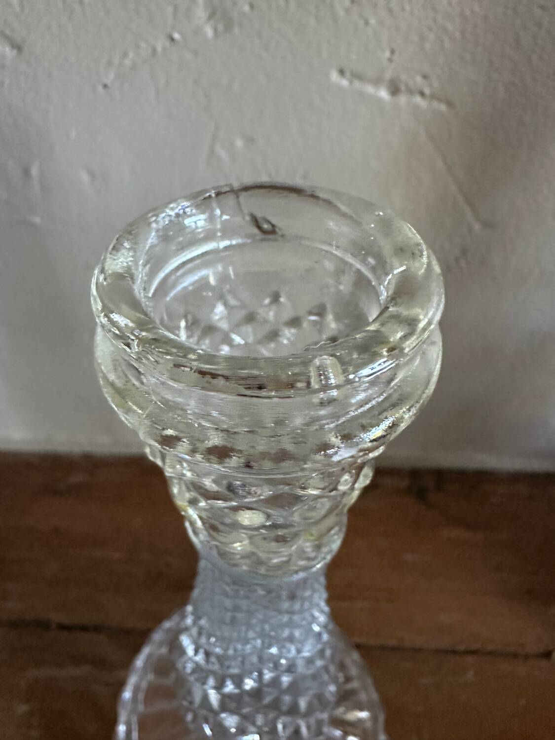 Glass candle holder