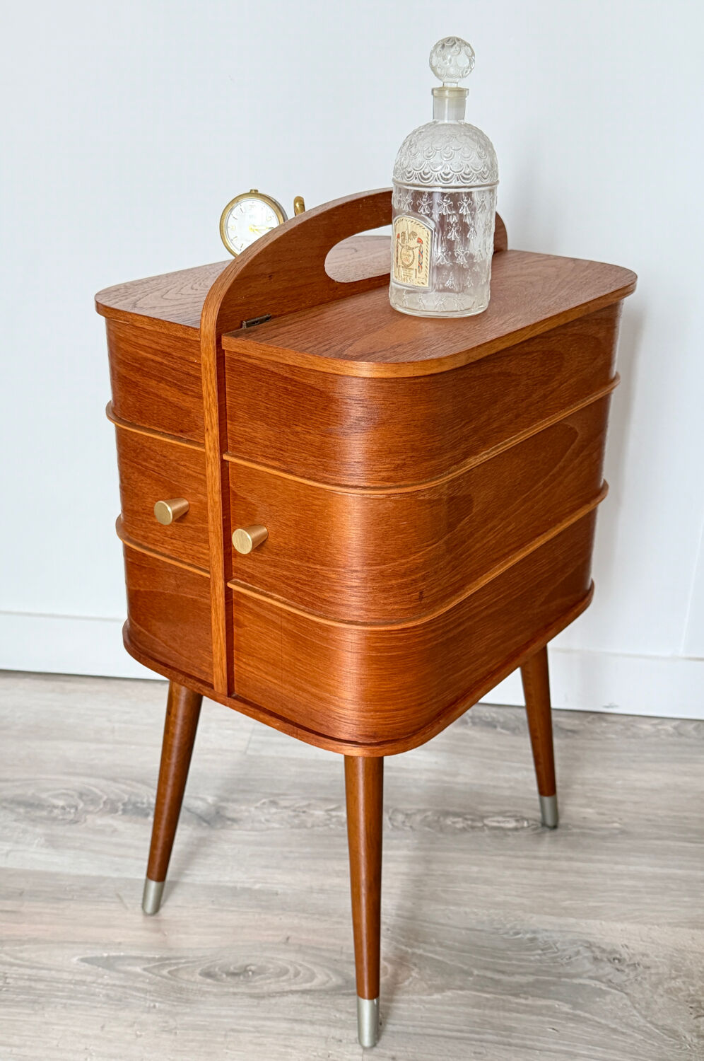 Table de chevet vintage style scandinave