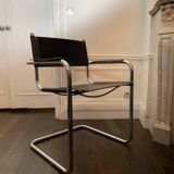 B34 Cantilever chair in Italian leather and chrome-plated steel frame attributed to designer Marcel Breuer