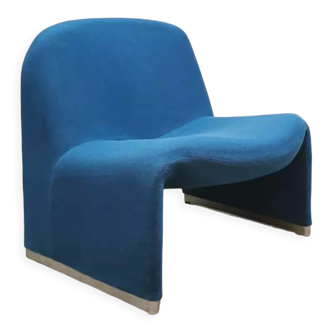 Vintage design lounge chair